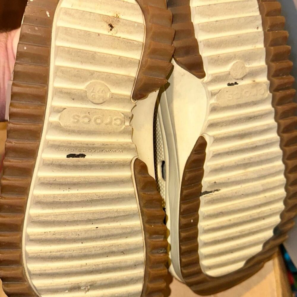 Crocs Women's multi Clogs - Picture 6 of 8